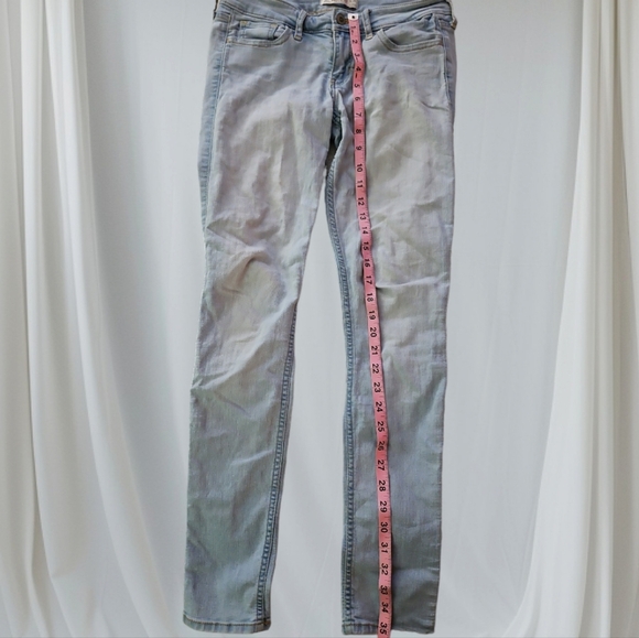 Hollister Y2K SZ 3 Light Blue Denim Skinny Jeans - Picture 5 of 7